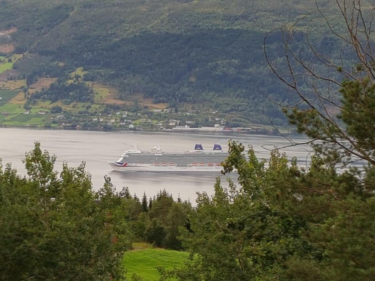Panorama View Along The Fjord In Stryn Βίλα Blakset Εξωτερικό φωτογραφία